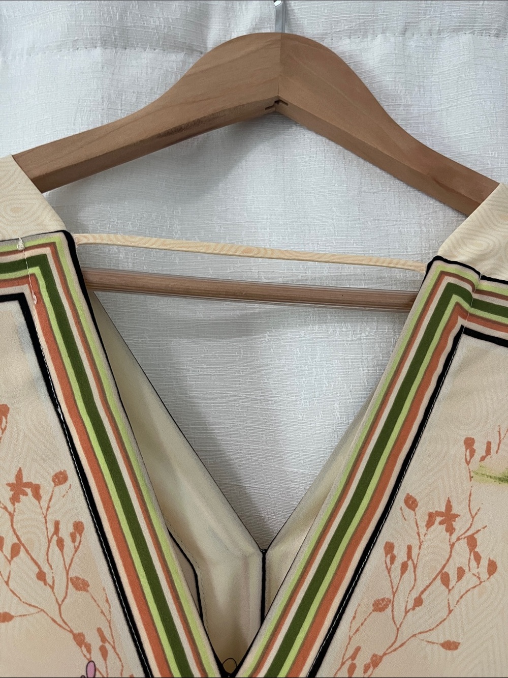 Rose & Olive Cream Floral Kimono Top with Green and Black Accents - Picture 5 of 7